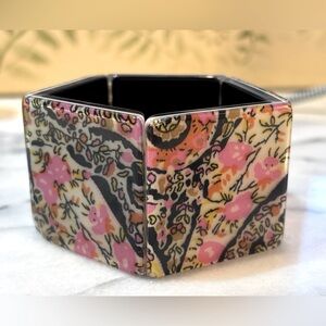 Acrylic Colorful Floral‎ Hexagonal Stretch Bracelet